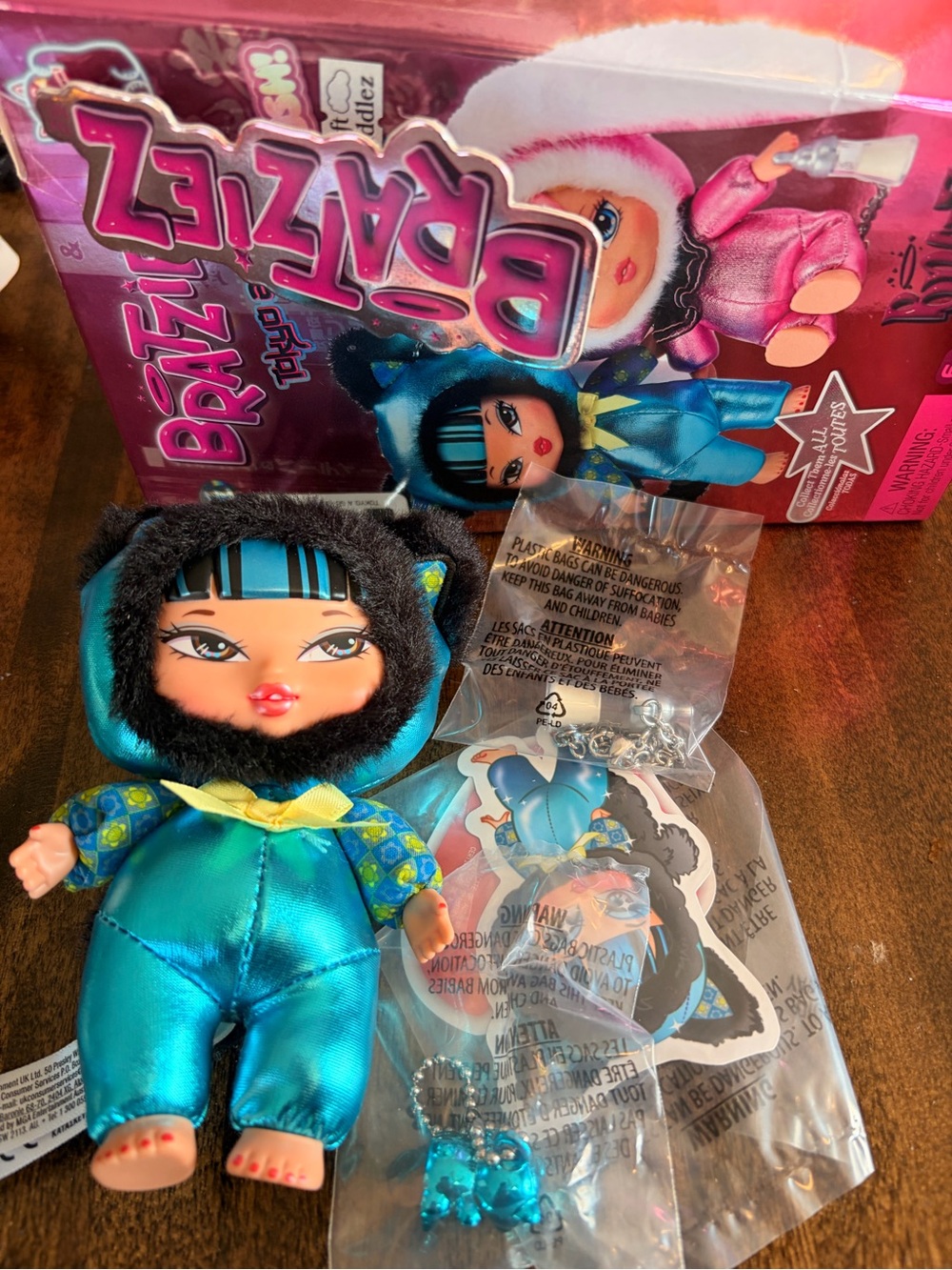 Bratziez Tokyo a go go Jade